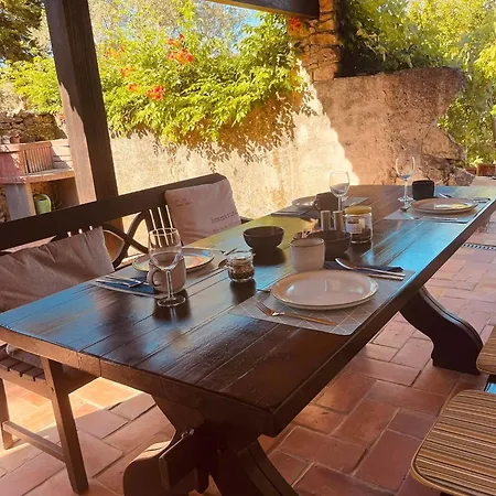 فندق مبيت وإفطار House Of 4*