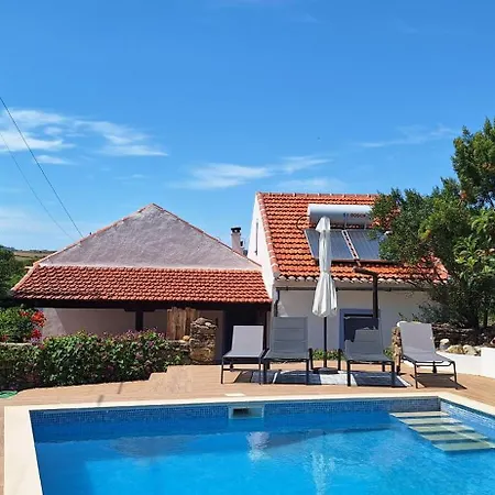 House Of 4* Moitelas